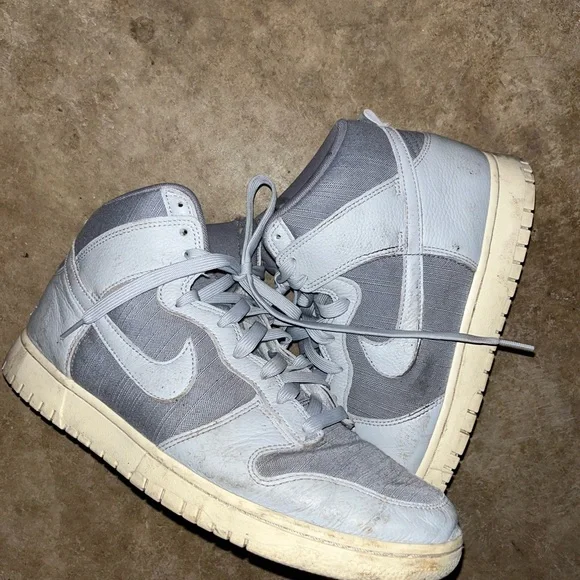 Nike Gray High-Top Sneakers - Picture 3 of 4